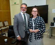 Estado firma acordo para retomada das obras do Museu de Arte Contemporânea do Paraná