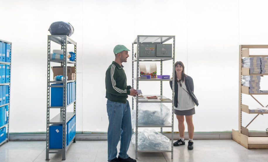 Coletivo Brutas transforma a Sala Aberta do MAC Paraná; confira a programação