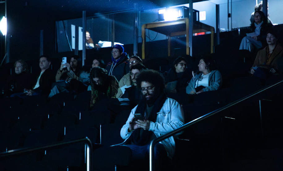 MAC Paraná recebe três exibições do Cineclube Cine Adélia nesta sexta-feira