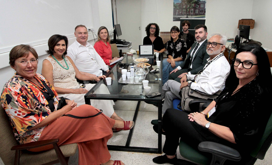 Nova diretoria da AAMAC toma posse e reforça compromisso com o Museu de Arte Contemporânea do Paraná