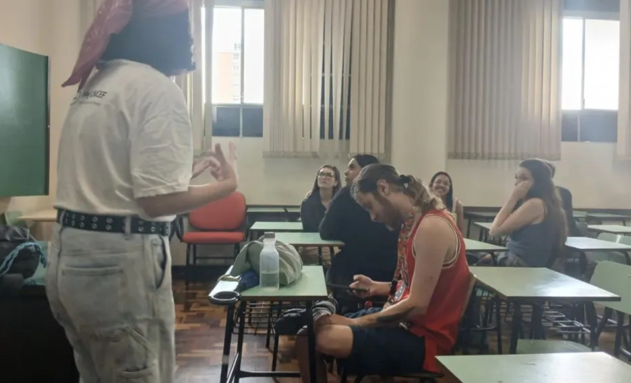 sentimentos_em_forma_e_cor_divulgacao