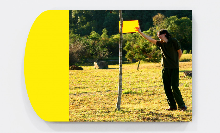 "Passe para dobra em amarelo (fp9)" (2007) - Tony Camargo